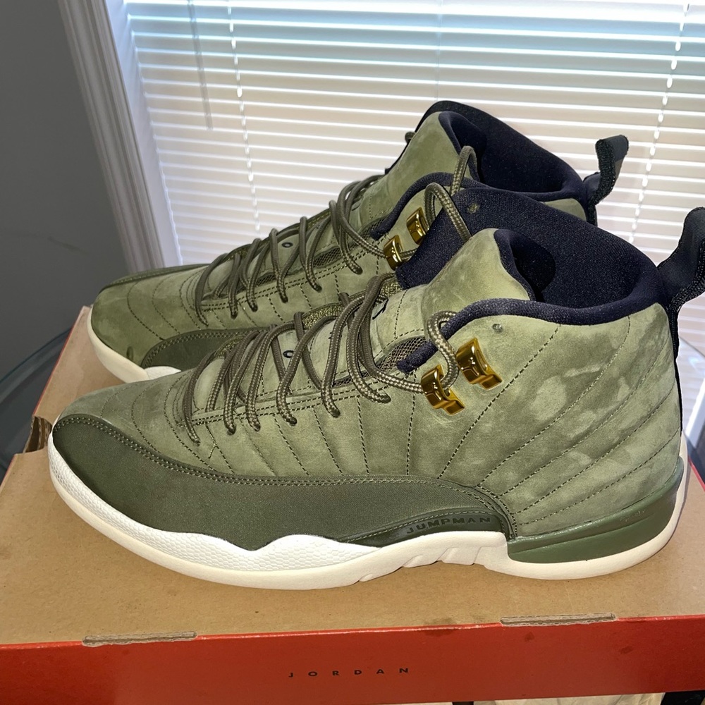 Air Jordan 12 Chris Paul Class 2003 (like New !!)